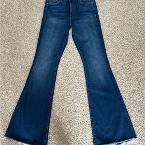 Mother The Weekender Fray in color Home Movies. Size 26.